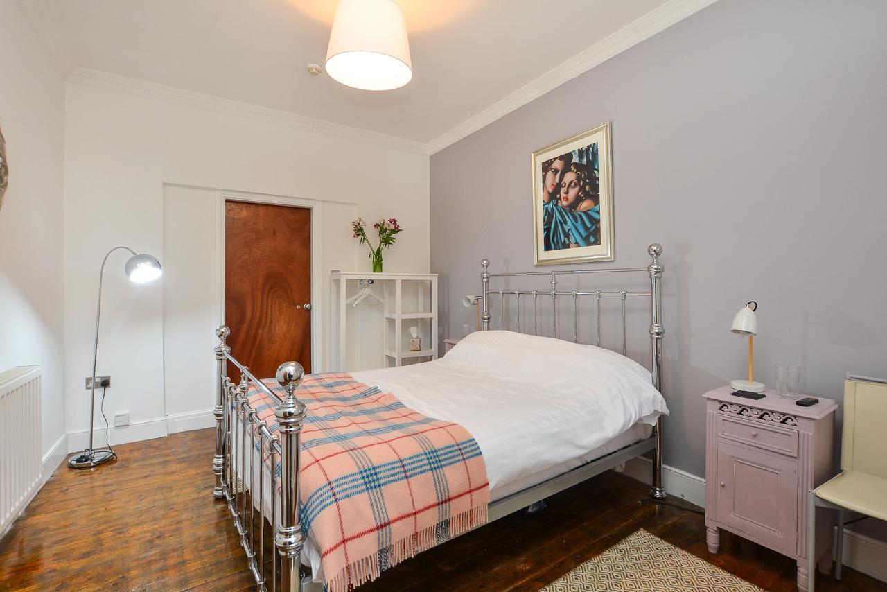 The Location- 1 Free Private Parking Space - 60 Second Walk 2 Minster! York Kültér fotó